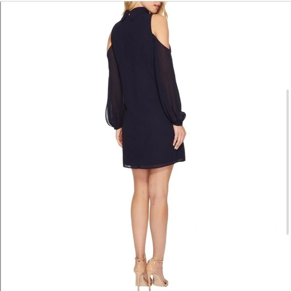 Vince Camuto Black VNeck Cutout Choker Collar chiffon cold shoulder dress Size 4 - Picture 3 of 14